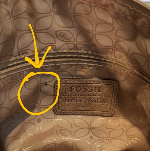 Fossil Leather Crossbody Purse - Picture 15 of 16